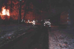 27122001 (12)