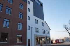 P2069963